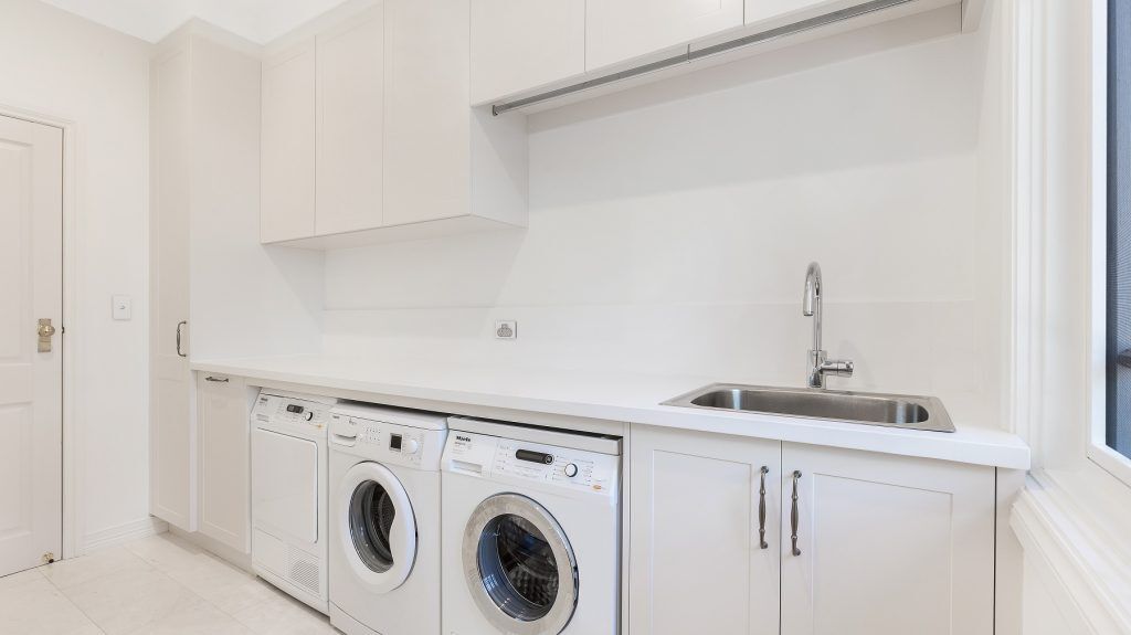 Polyurethane Shaker style laundry with above bench hanging rail - Wahroonga, Sydney