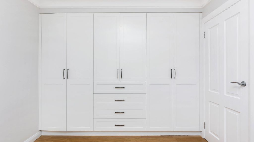 Polyurethane Shaker Style wardrobe - Turramurra, Sydney