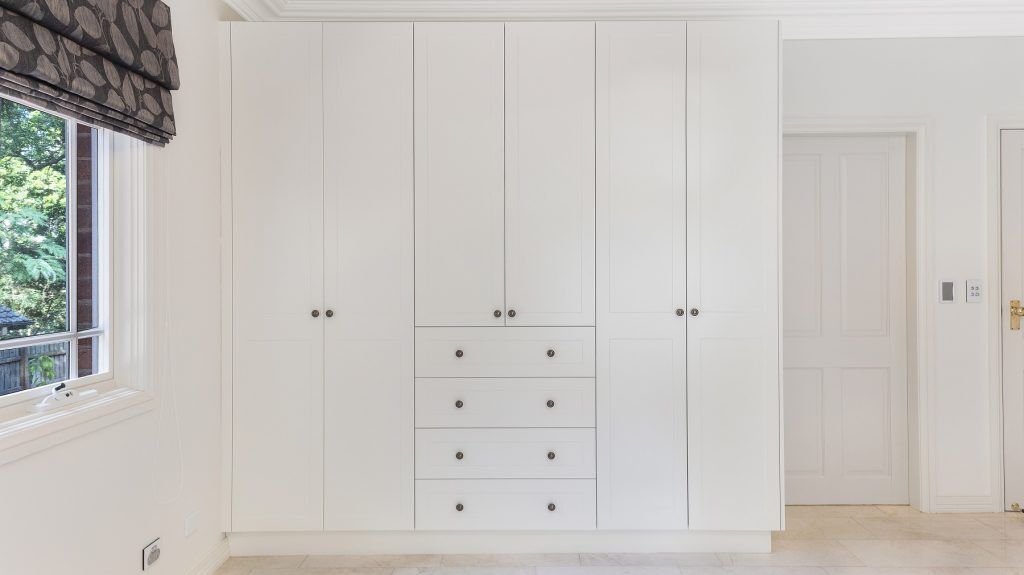 Polyurethane Shaker Style wardrobe - Wahroonga, Sydney