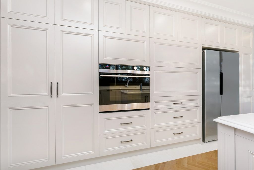 Turramurra Kitchen, Polyurethane / French Provincial Style