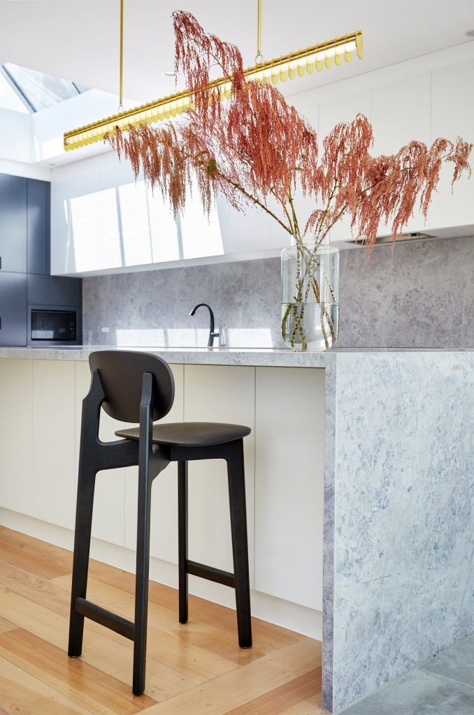 Annandale, Satin Polyurethane kitchen with a 40mm Smartstone Tundra Grigio stone benchtop and splashback