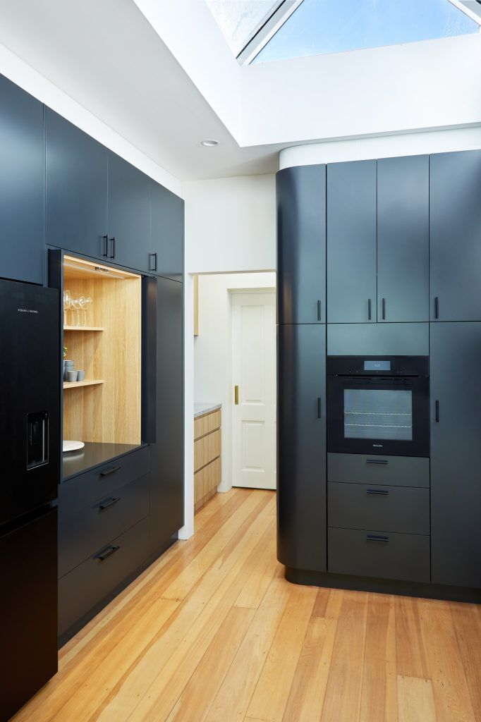 Annandale, Satin Polyurethane kitchen with a 40mm Smartstone Tundra Grigio stone benchtop and splashback