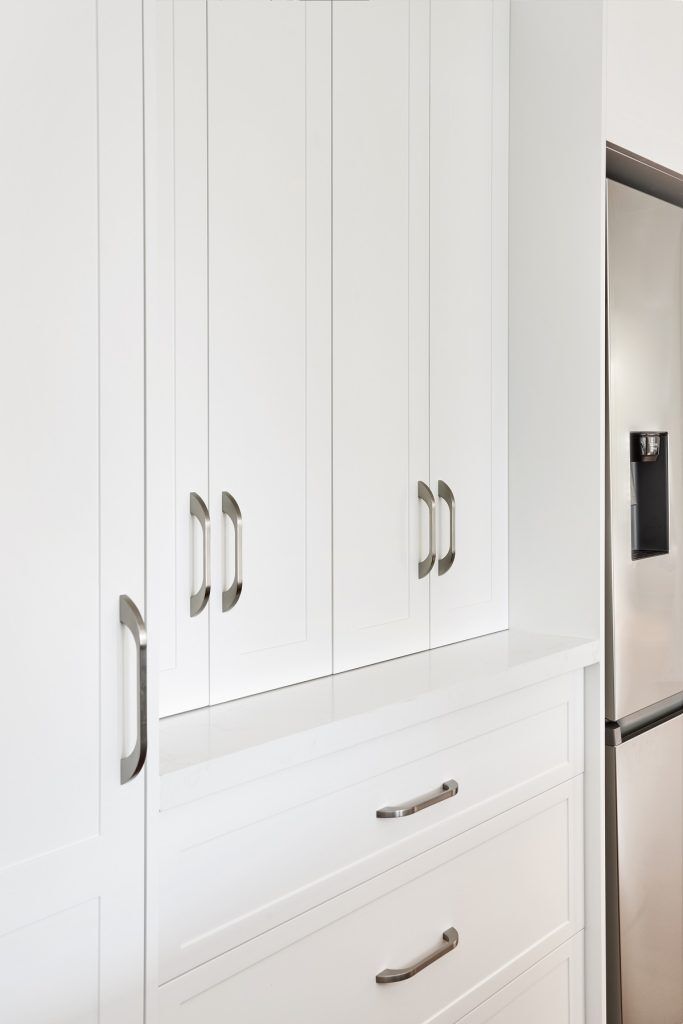 Barden Ridge, Satin Polyurethane Shaker Kitchen with an island, stone benches &amp; splashback and Butler's Pantry