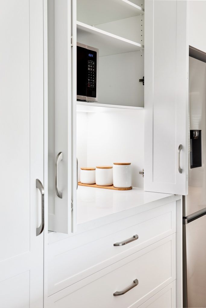 Barden Ridge, Satin Polyurethane Shaker Kitchen with an island, stone benches &amp; splashback and Butler's Pantry